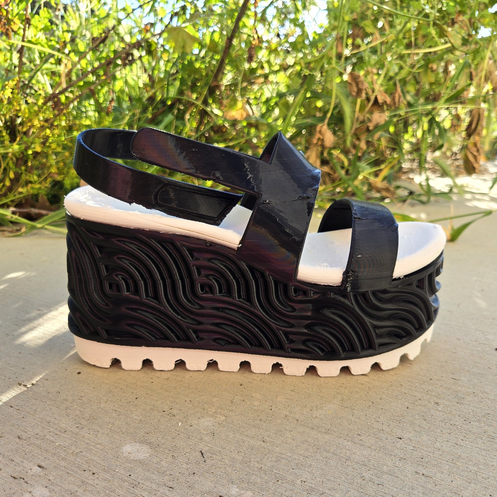 Parametric footwear prototype with custom modeled shoe last